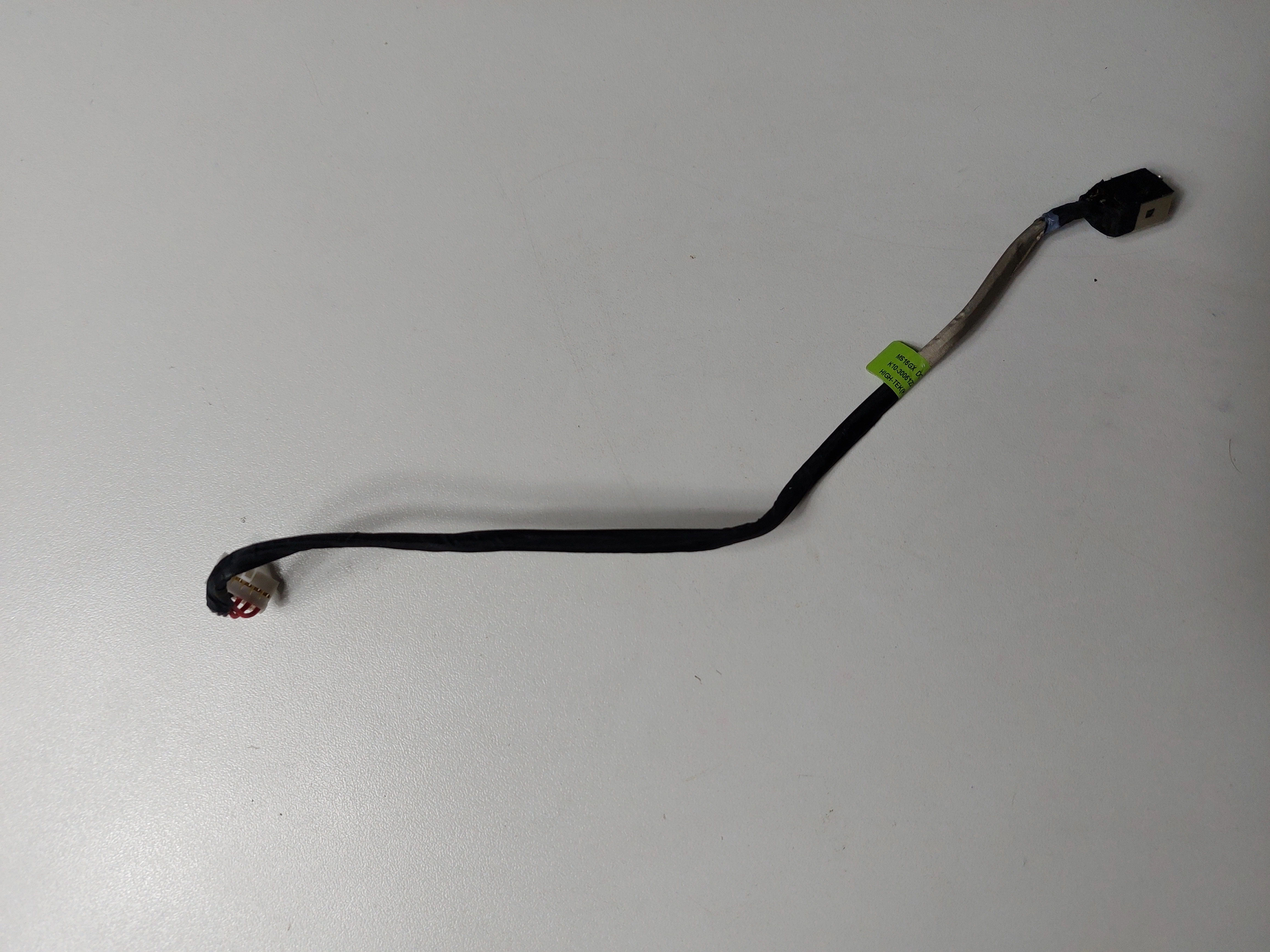 Connecteur d'alimentation MSI MS-16GX - K10-3006122-H39